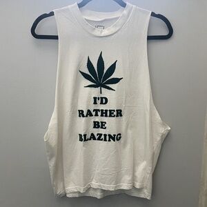 NEU OVERSIZED VINTAGE GRAPHIC PRINT TANK TOP, SIZE SMALL, WHITE/GREEN